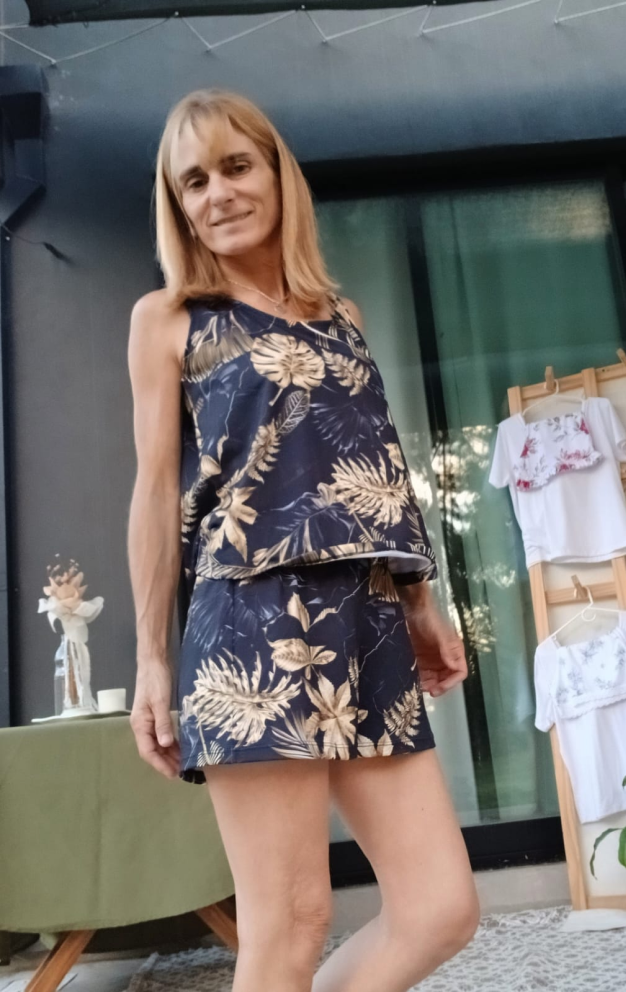 Pijama corto de verano estilo elegante, ideal para descansar en días calurosos